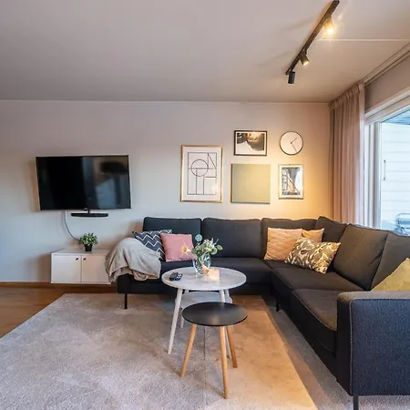 With Free Indoor Parking Appartement Tromsø